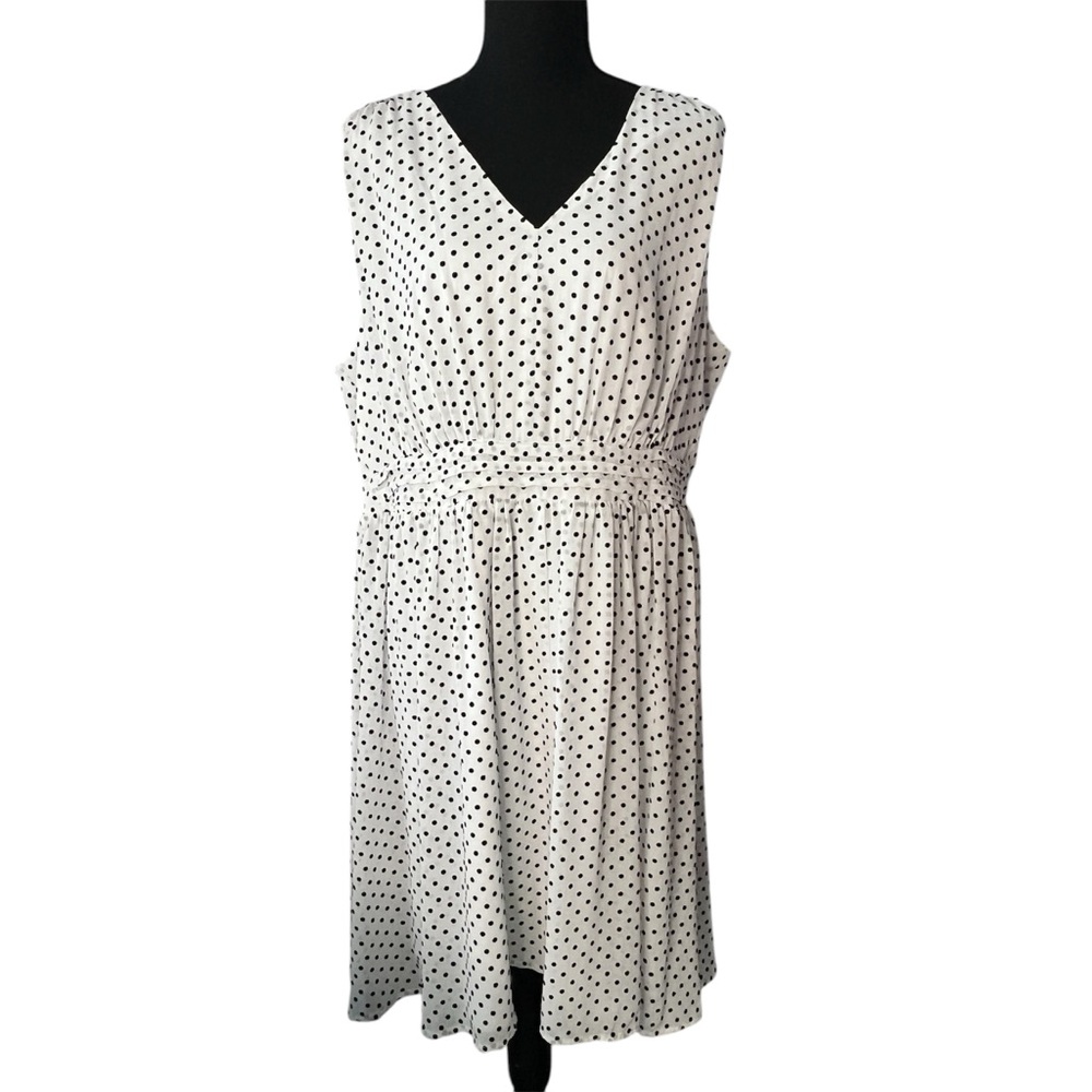 Lane Bryant Classic White Sleeveless Smocked Polkadot Midi Dress Sz 20 NWT!